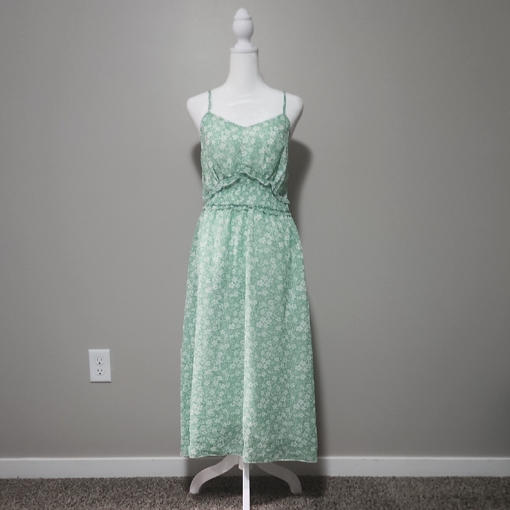 Elegant Green Floral Dress